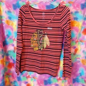 Chicago NHL Blackhawks Long Sleeved T-shirt Med